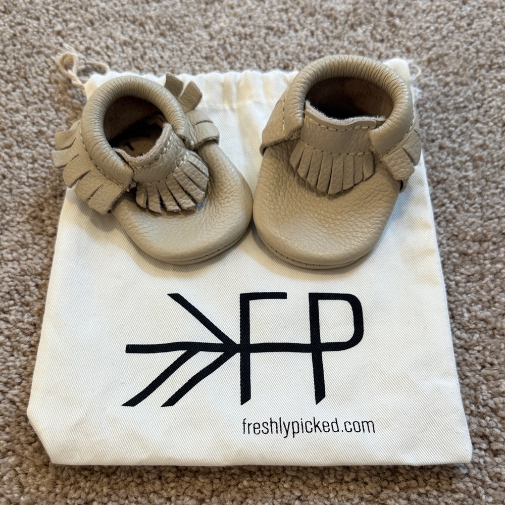Freshly Picked Moccasins in Cream